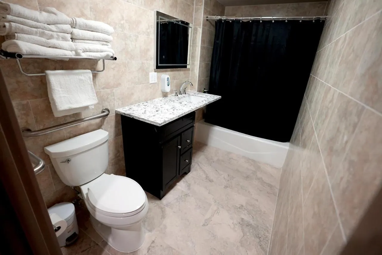 Hotel Liberty Inn & Suites-Jfk Airport- La Guardia Airport New York